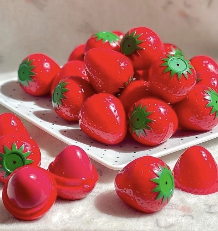Strawberry Lipbalm