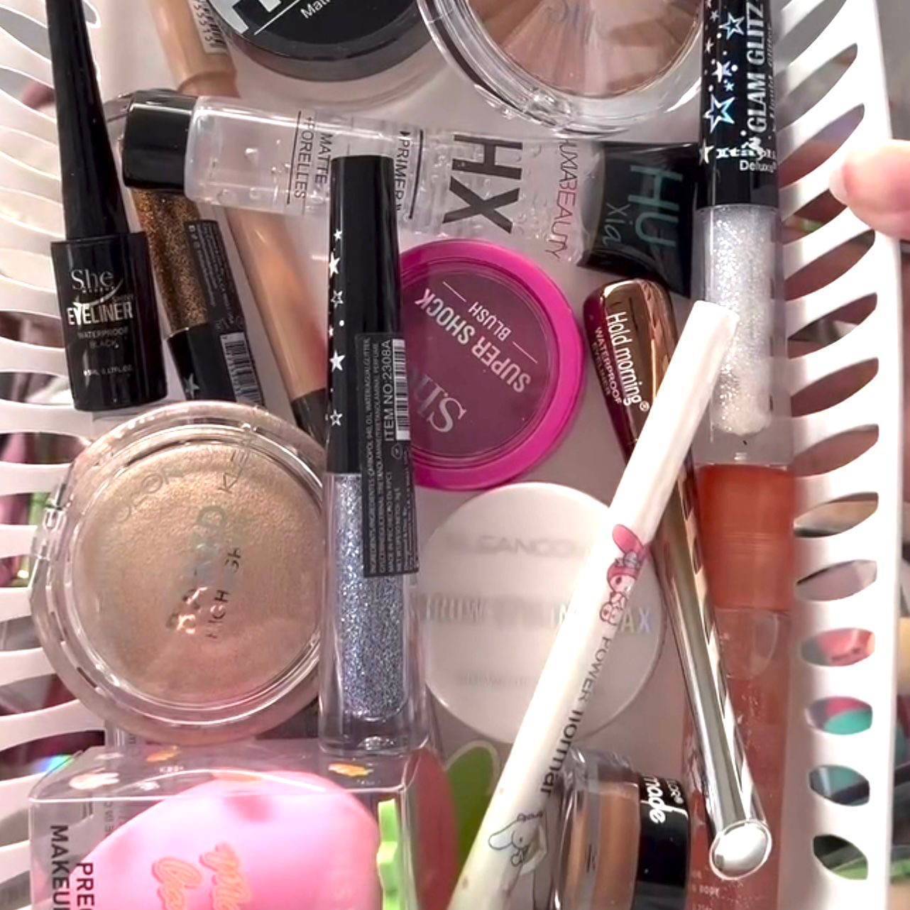 10 Random Makeup Products