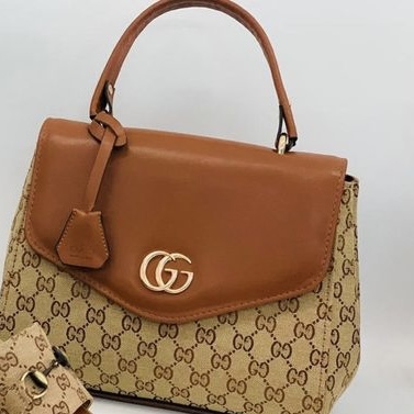 CG Charm Classic Golden Grace Handbag