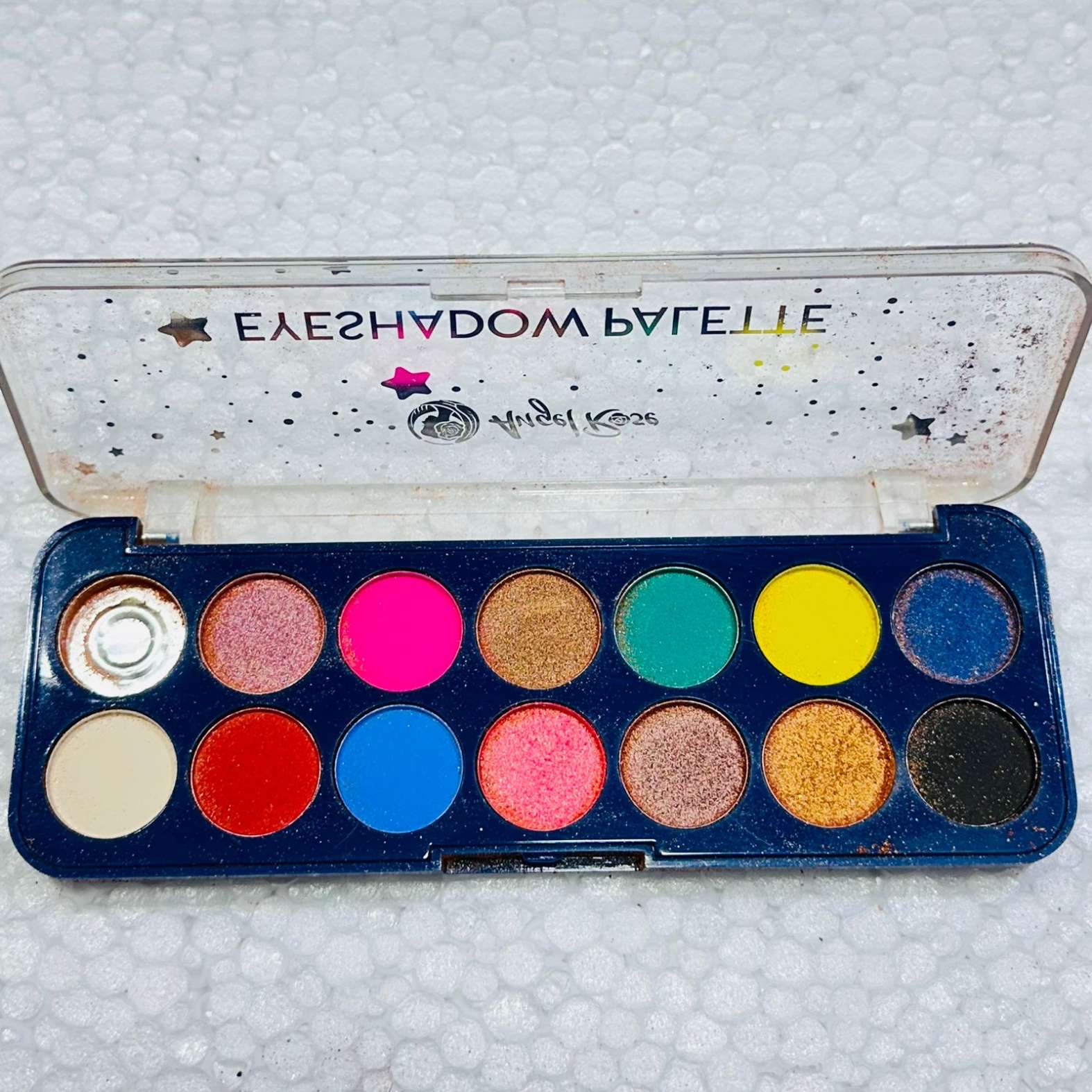 Angelrose 12 Color blue eyeshadow O2  broken